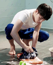 懶人神器來了：微型便攜超聲波洗衣器Dolfi 洗衣不求人了